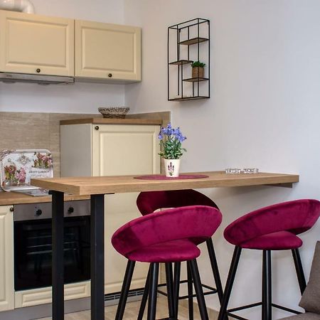 Apartman Ante Sukošan Exterior foto