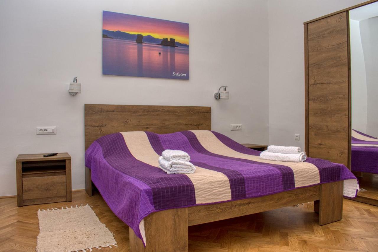 Apartman Ante Sukošan Exterior foto